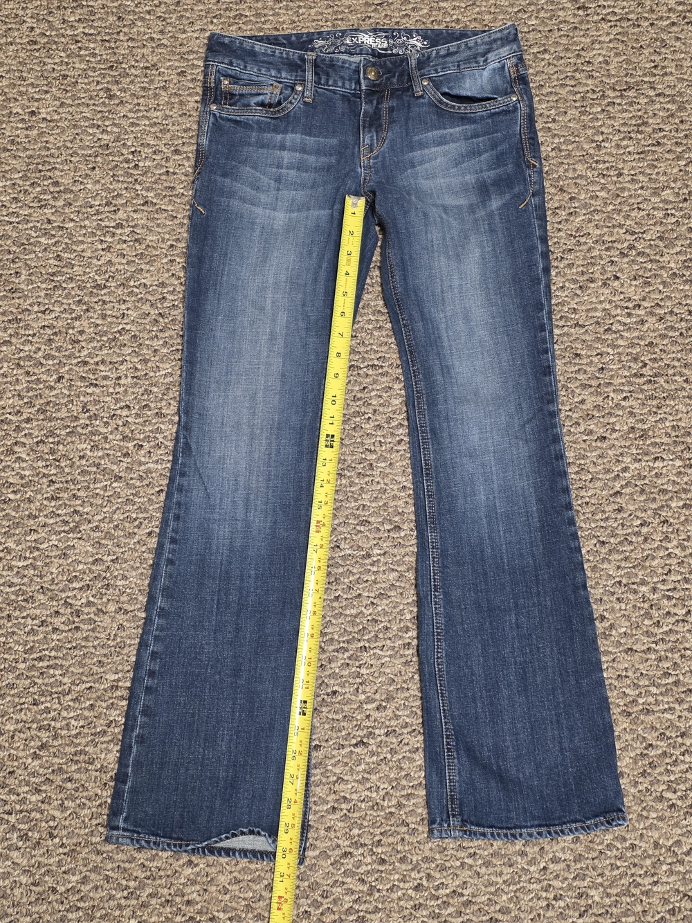 🦋👖✨ Express Stella Low Rise Bootcut Flare Jeans Y2K Medium Wash Size 4 McBling - Picture 8 of 9